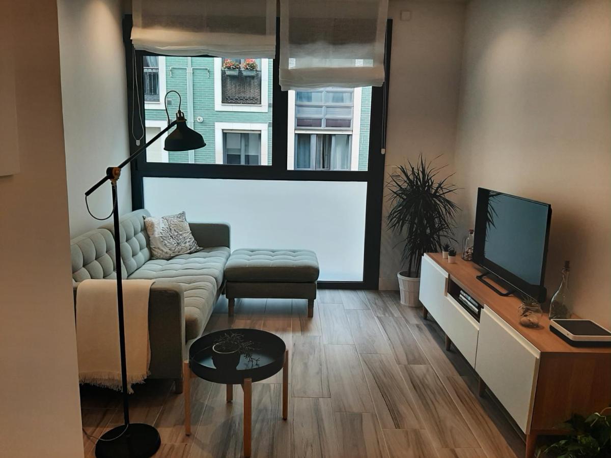 Ferienwohnung Dindurra Gijon Centro-Parking Gratuito Exterior foto