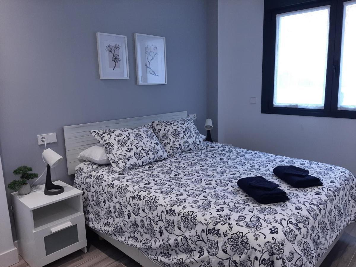 Ferienwohnung Dindurra Gijon Centro-Parking Gratuito Exterior foto
